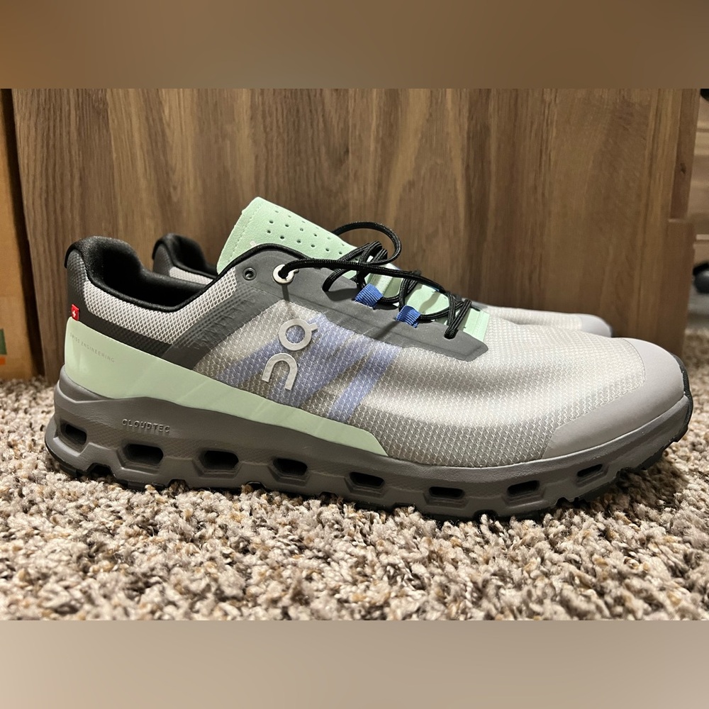 On Cloud Mens Running Sneakers Size 12